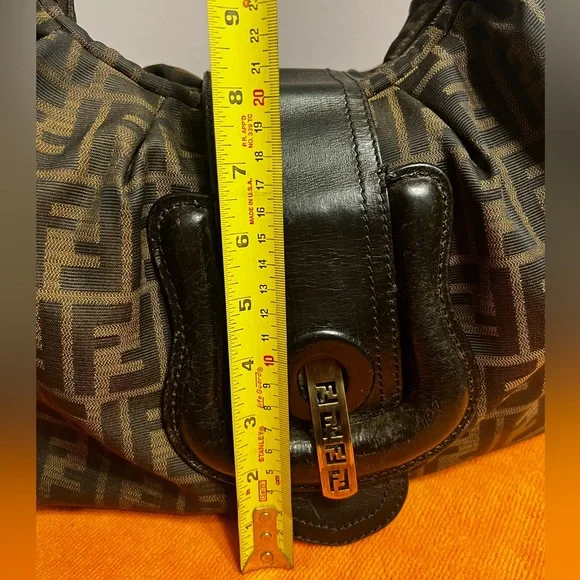🖤 FENDI Zucca Borsa B Hobo Bag Made In ITALY Authentic! - Picture 15 of 16